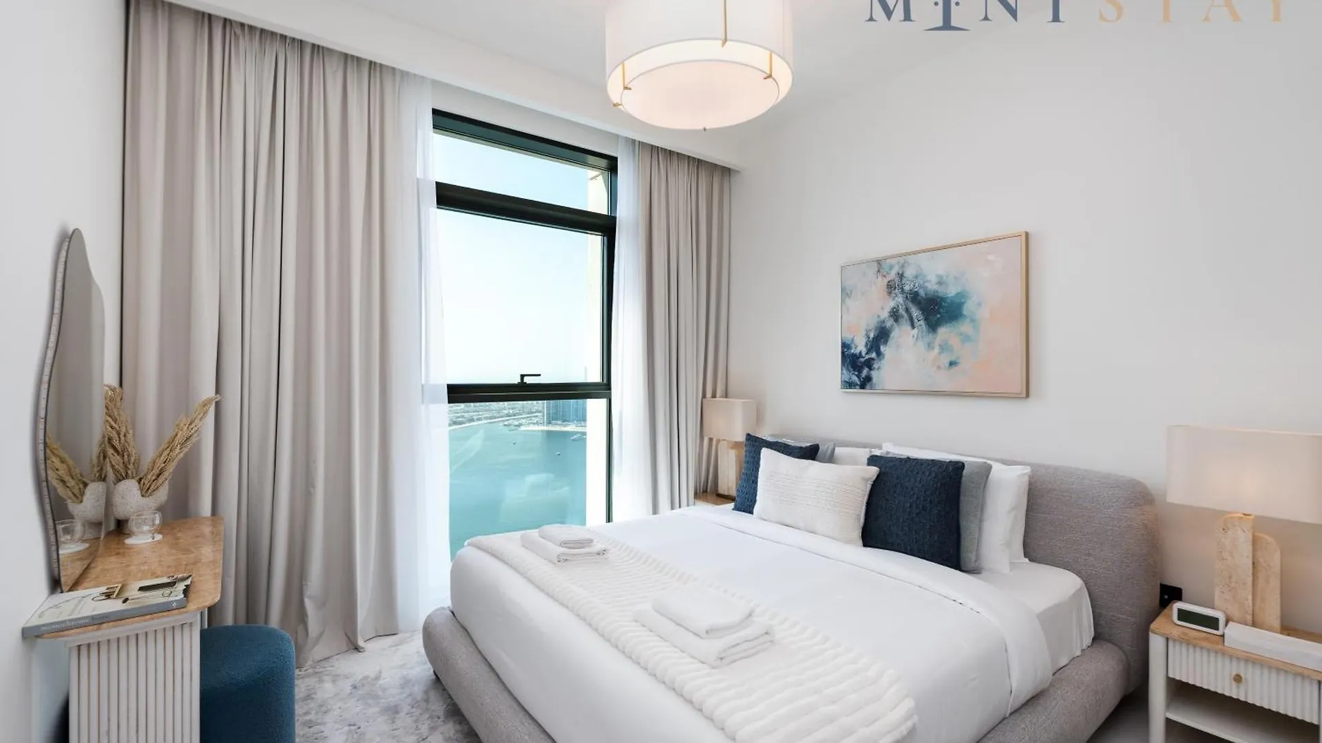 公寓 Marina Vista 2, Emaar Beachfront - Mint Stay 迪拜