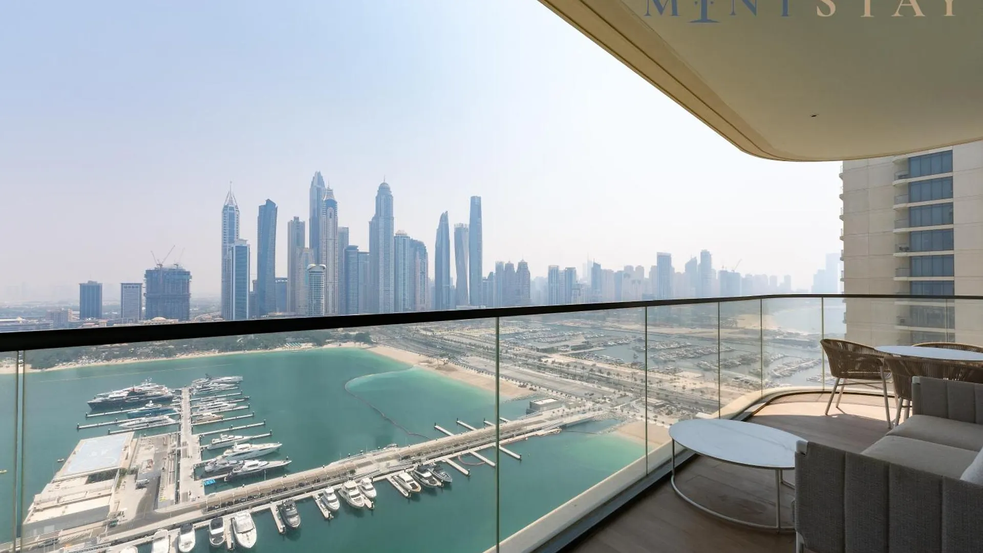 Marina Vista 2, Emaar Beachfront - Mint Stay 迪拜 0*,  阿拉伯联合酋长国